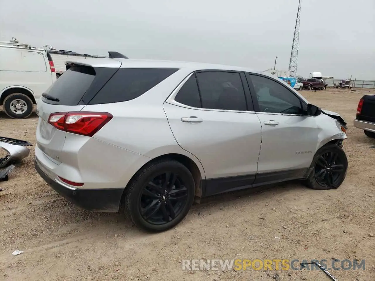 3 Photograph of a damaged car 3GNAXKEV7ML370846 CHEVROLET EQUINOX 2021