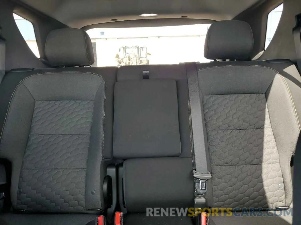 10 Photograph of a damaged car 3GNAXKEV7ML395567 CHEVROLET EQUINOX 2021