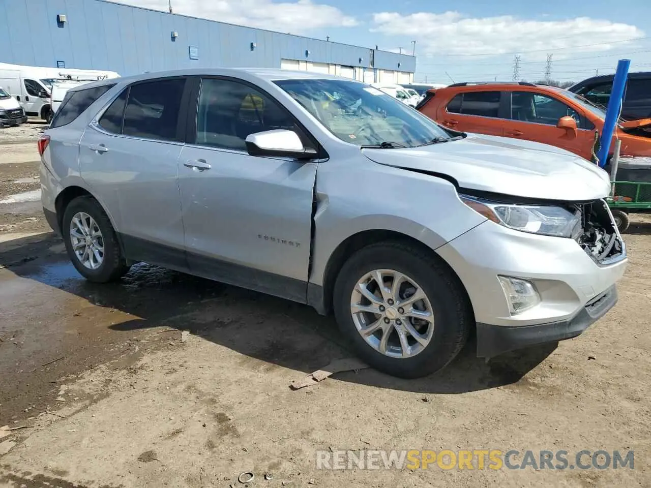 4 Photograph of a damaged car 3GNAXKEV7ML395567 CHEVROLET EQUINOX 2021