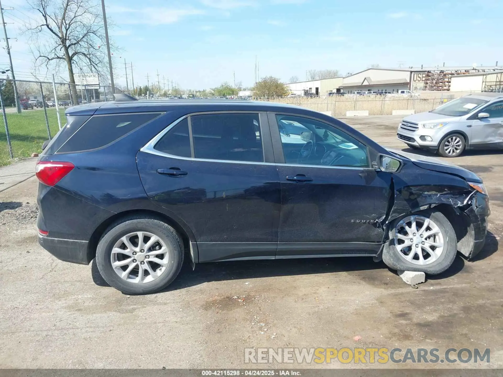 14 Photograph of a damaged car 3GNAXKEV7MS100490 CHEVROLET EQUINOX 2021