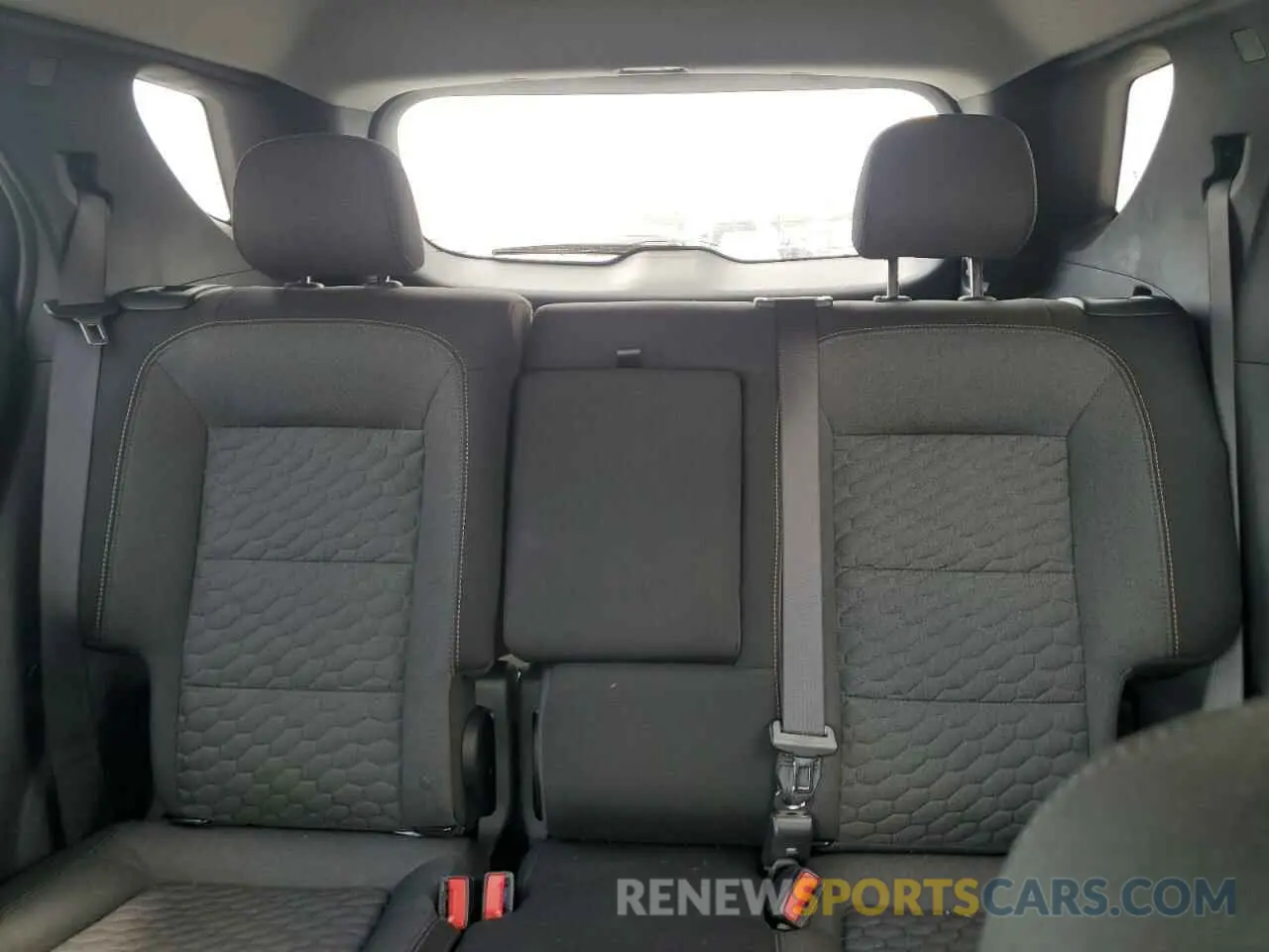 10 Photograph of a damaged car 3GNAXKEV8ML327214 CHEVROLET EQUINOX 2021