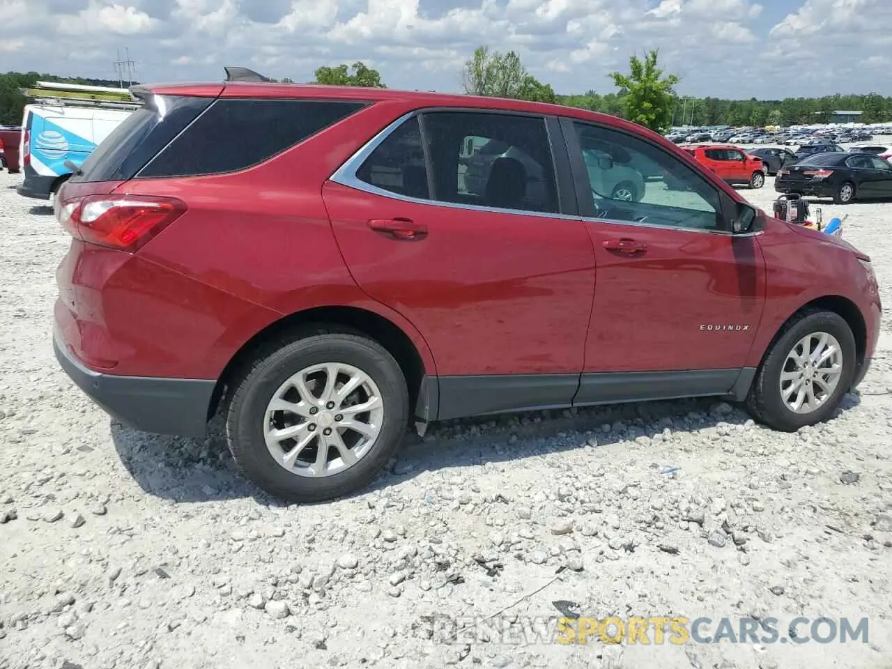 3 Photograph of a damaged car 3GNAXKEV8ML327214 CHEVROLET EQUINOX 2021