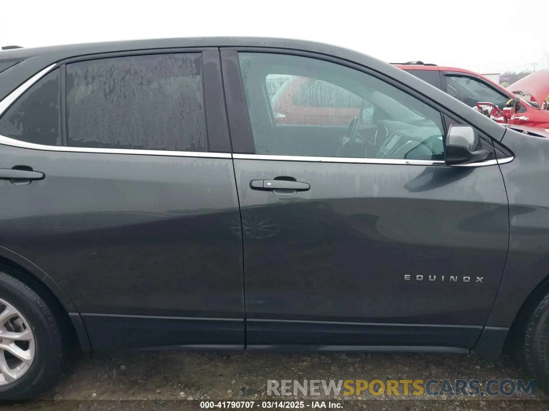 13 Photograph of a damaged car 3GNAXKEV8ML356664 CHEVROLET EQUINOX 2021
