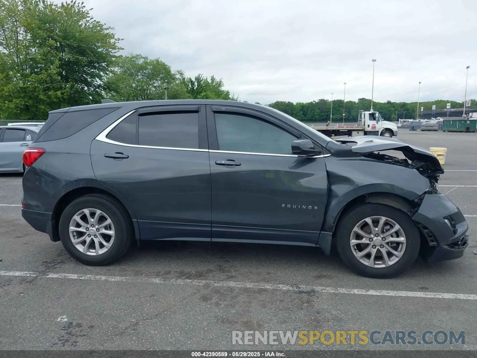 10 Photograph of a damaged car 3GNAXKEV8ML366983 CHEVROLET EQUINOX 2021