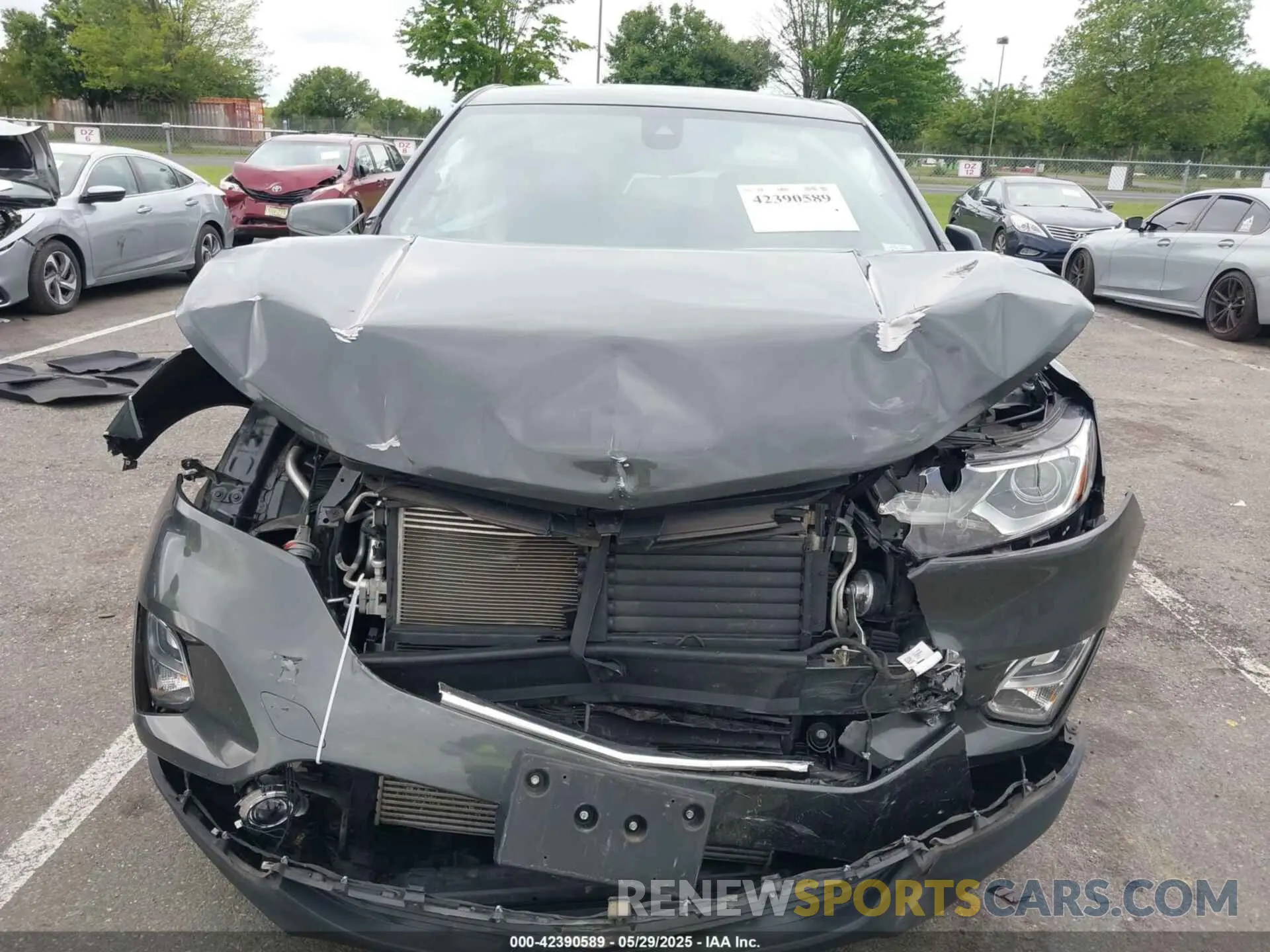 9 Photograph of a damaged car 3GNAXKEV8ML366983 CHEVROLET EQUINOX 2021