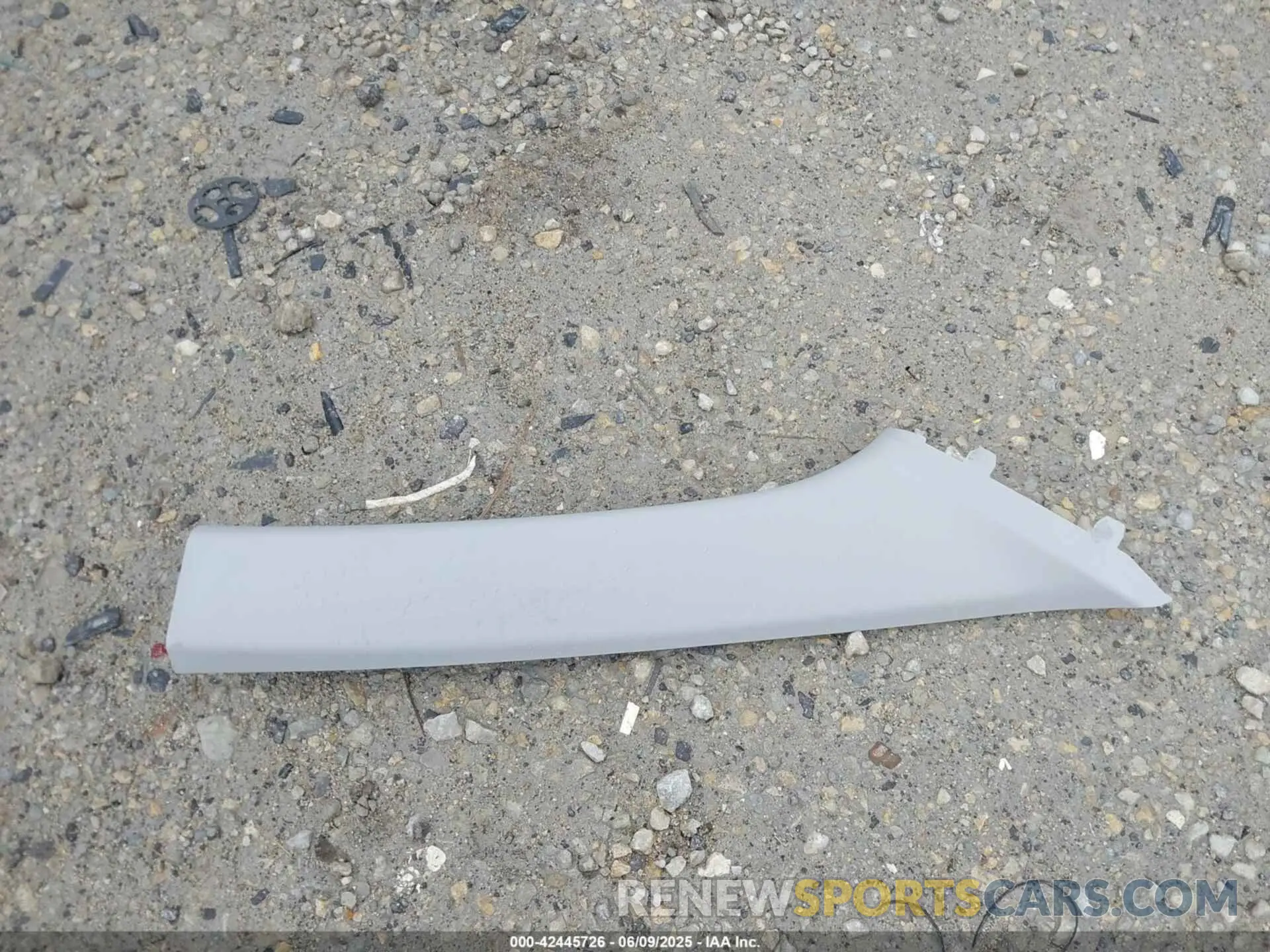 12 Photograph of a damaged car 3GNAXKEV8ML379507 CHEVROLET EQUINOX 2021