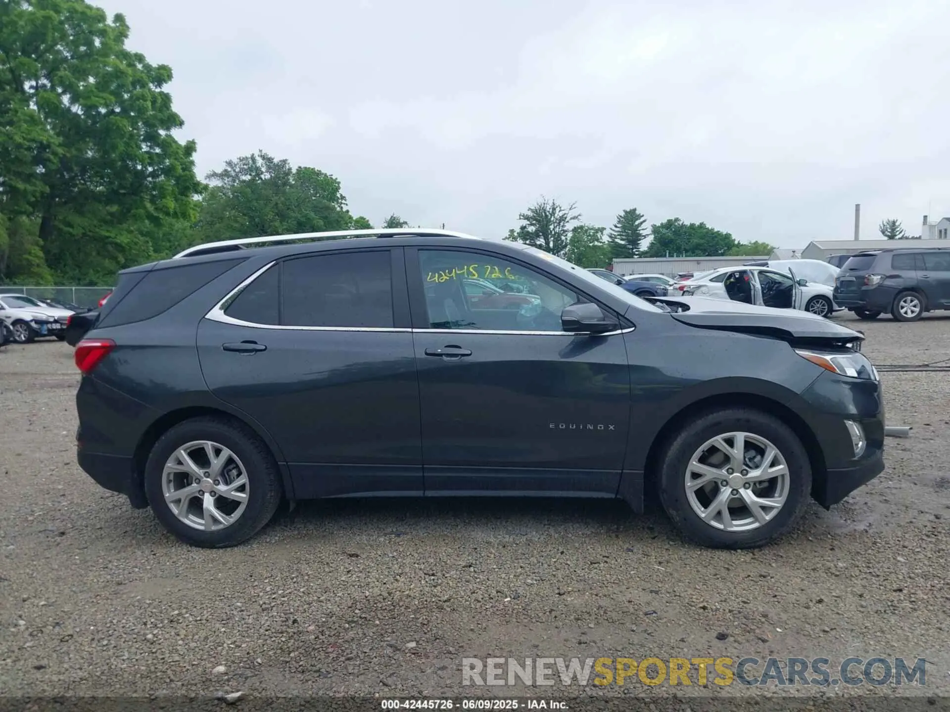14 Photograph of a damaged car 3GNAXKEV8ML379507 CHEVROLET EQUINOX 2021