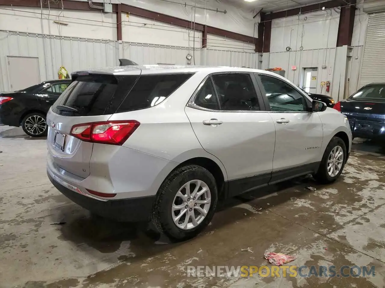 3 Photograph of a damaged car 3GNAXKEV8MS130663 CHEVROLET EQUINOX 2021