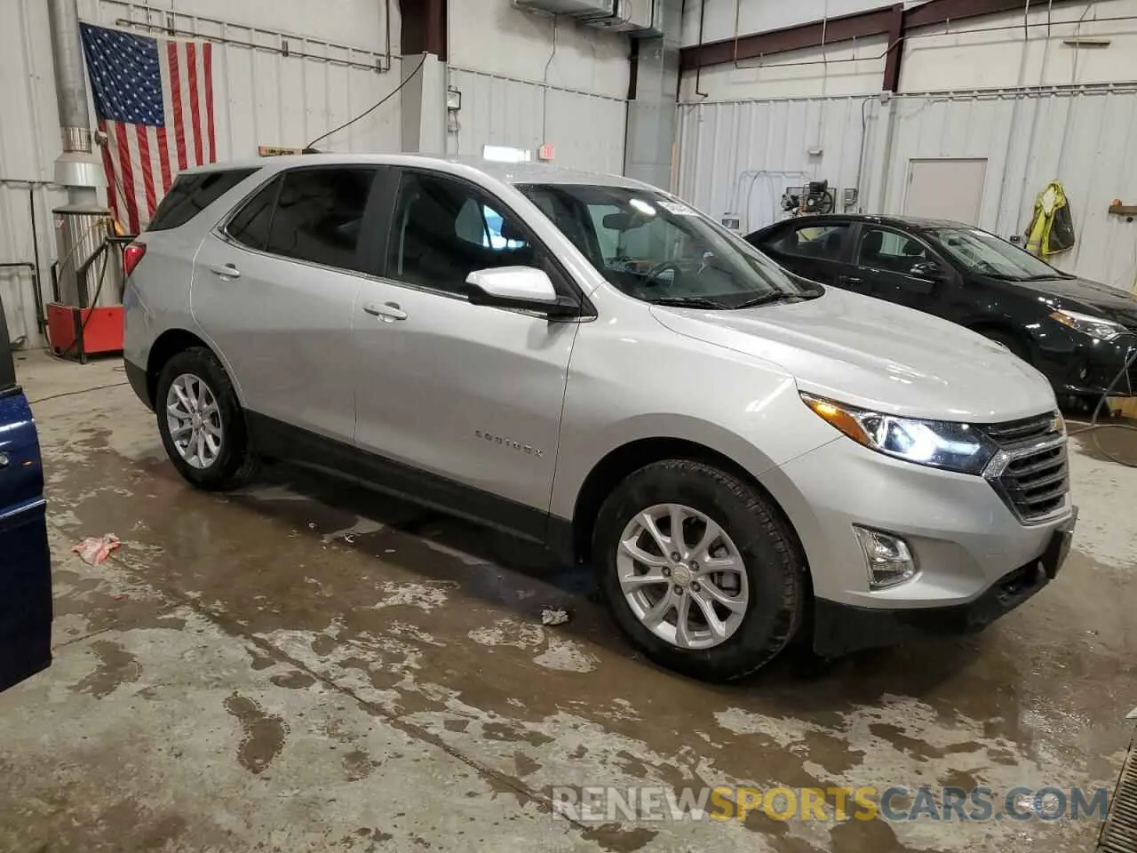 4 Photograph of a damaged car 3GNAXKEV8MS130663 CHEVROLET EQUINOX 2021