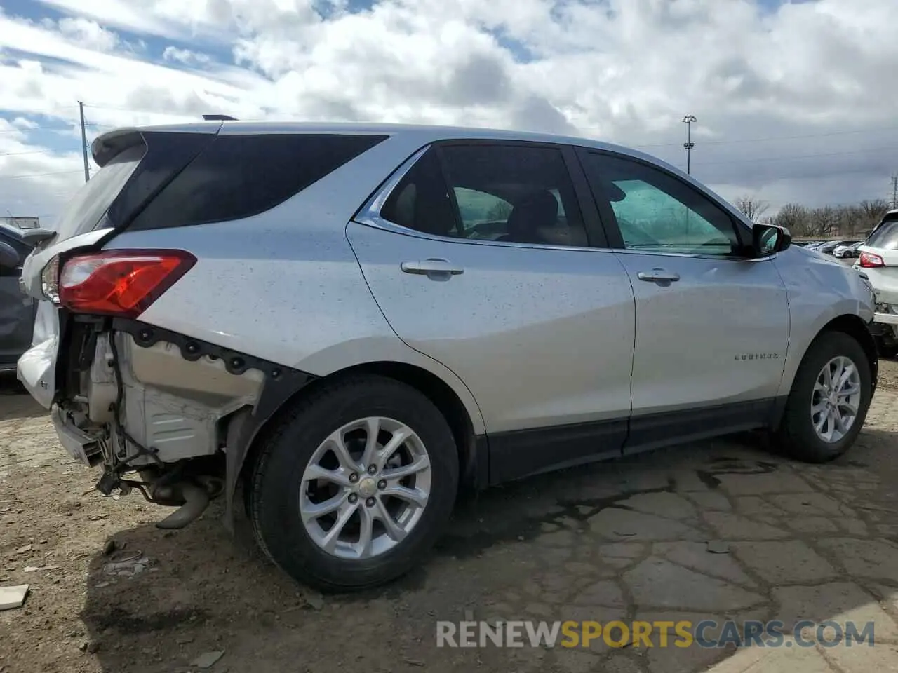 3 Photograph of a damaged car 3GNAXKEV8MS151951 CHEVROLET EQUINOX 2021