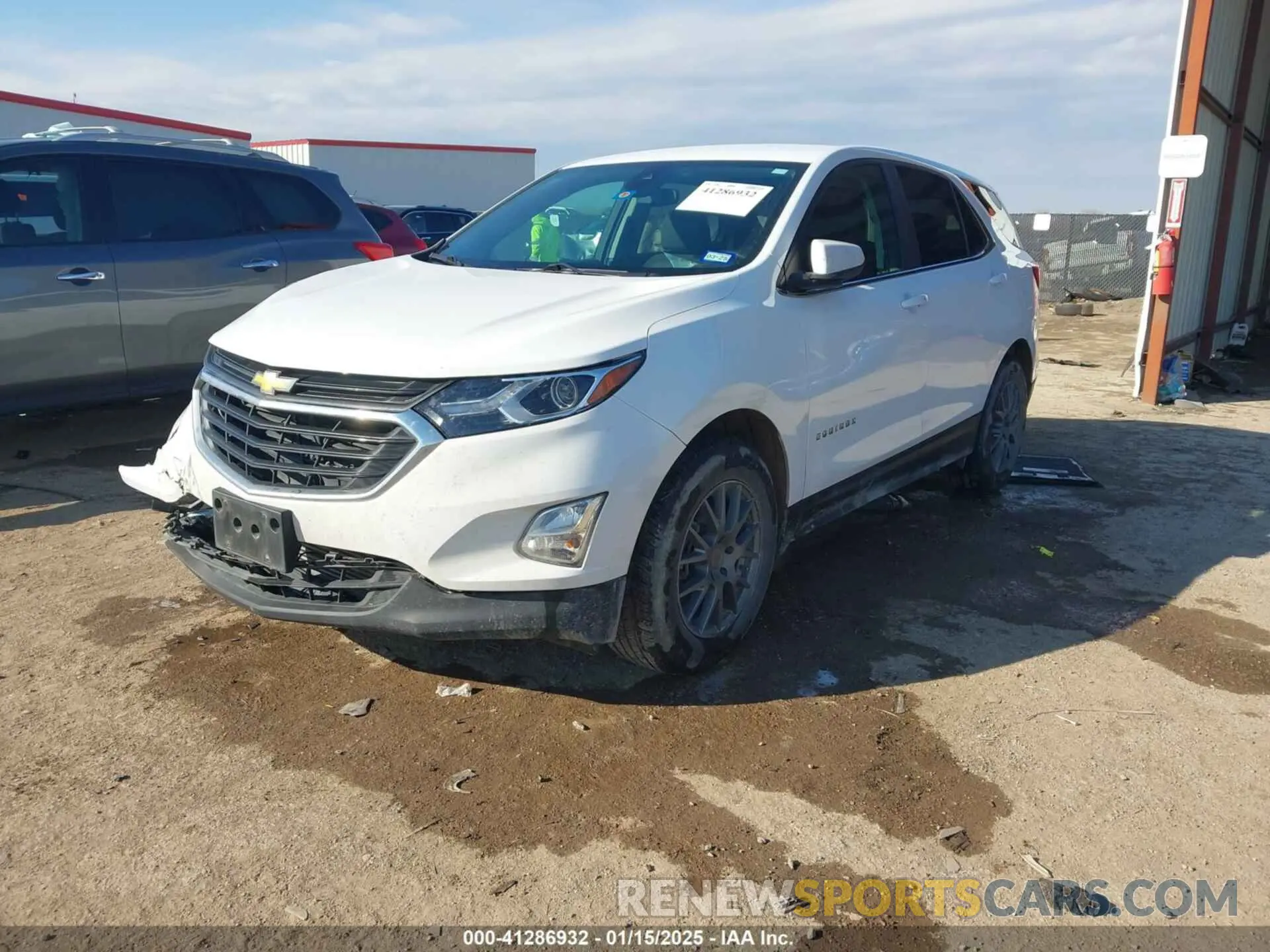 2 Photograph of a damaged car 3GNAXKEV8MS152582 CHEVROLET EQUINOX 2021