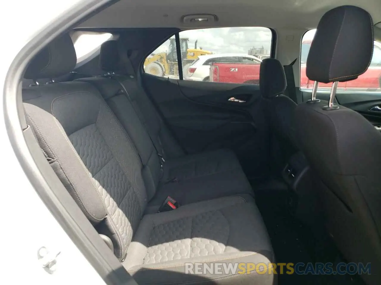 10 Photograph of a damaged car 3GNAXKEV8MS181337 CHEVROLET EQUINOX 2021