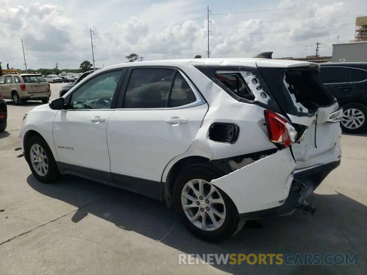 2 Photograph of a damaged car 3GNAXKEV8MS181337 CHEVROLET EQUINOX 2021