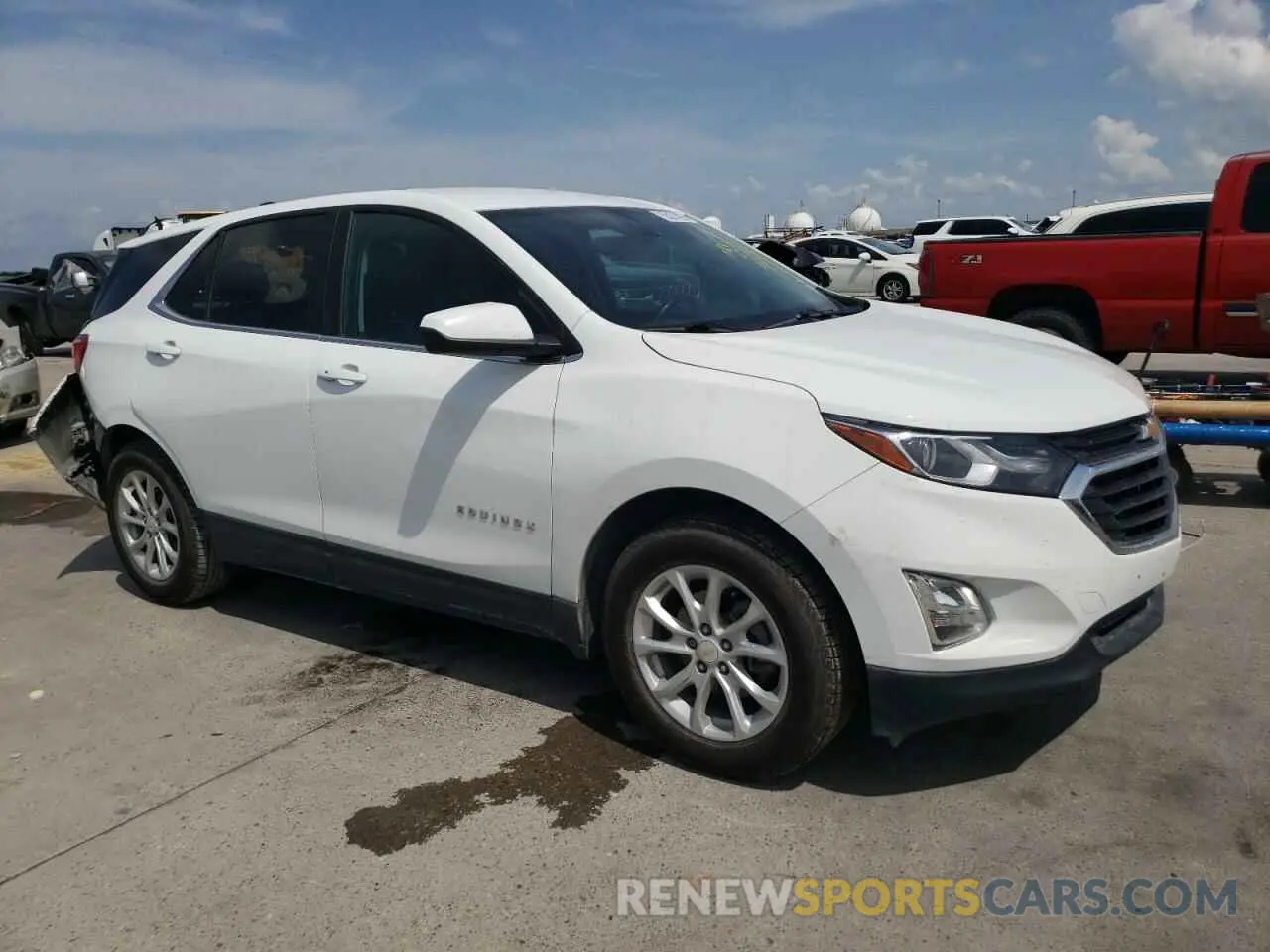 4 Photograph of a damaged car 3GNAXKEV8MS181337 CHEVROLET EQUINOX 2021