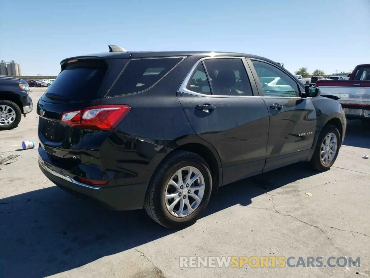3 Photograph of a damaged car 3GNAXKEV9ML316982 CHEVROLET EQUINOX 2021