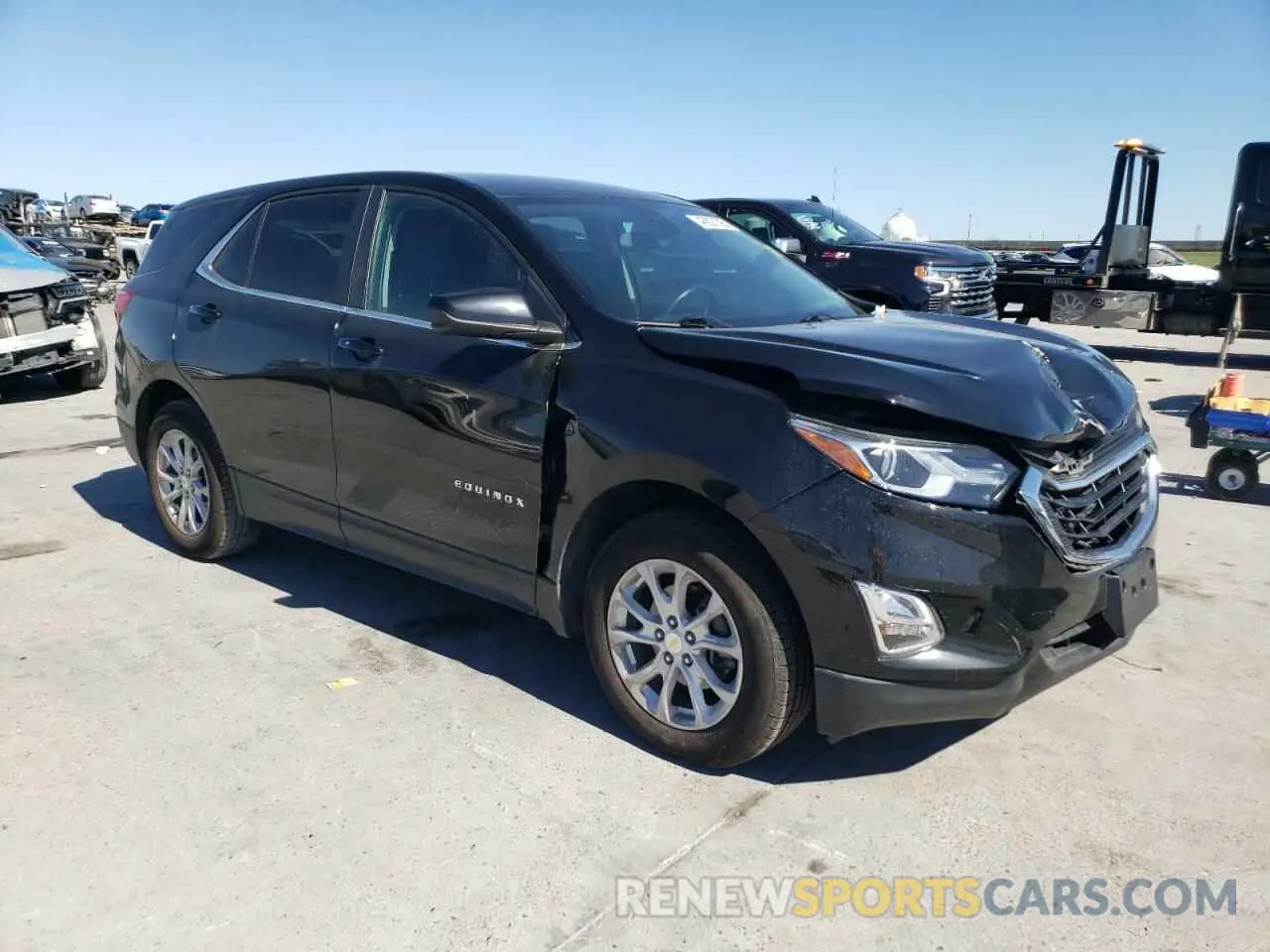 4 Photograph of a damaged car 3GNAXKEV9ML316982 CHEVROLET EQUINOX 2021