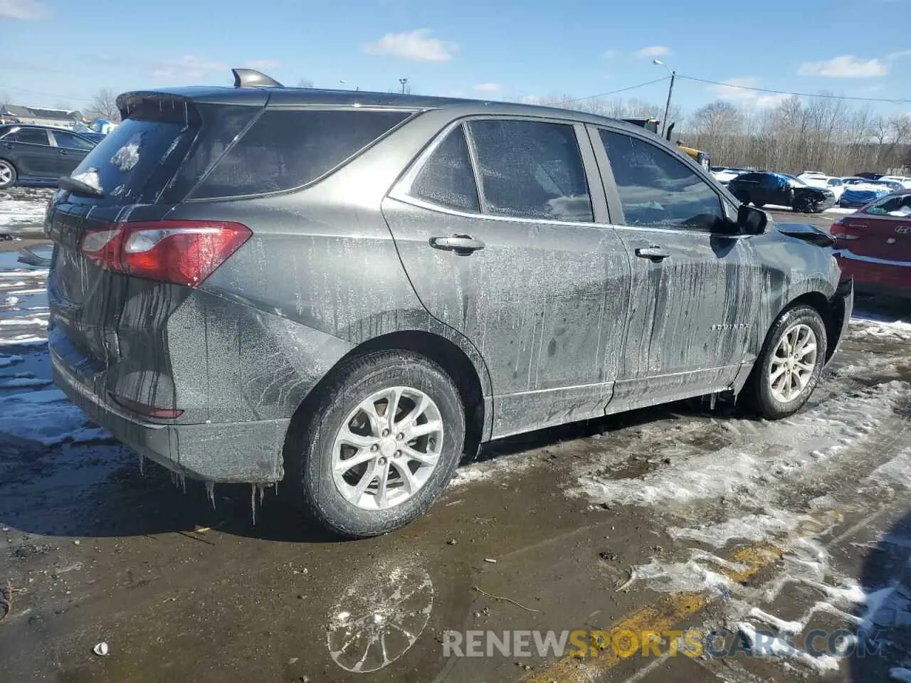 3 Photograph of a damaged car 3GNAXKEVXML371392 CHEVROLET EQUINOX 2021