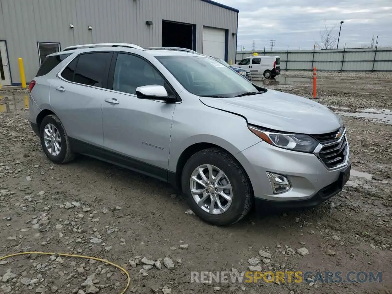 4 Photograph of a damaged car 3GNAXKEVXML395322 CHEVROLET EQUINOX 2021