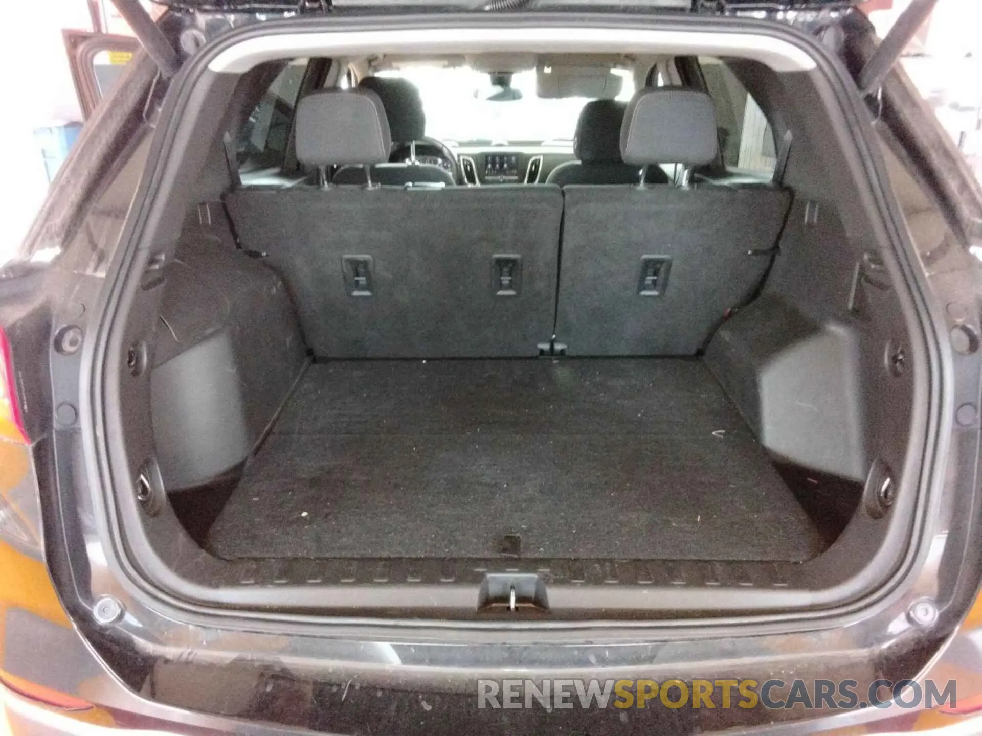 10 Photograph of a damaged car 3GNAXKEVXML398544 CHEVROLET EQUINOX 2021