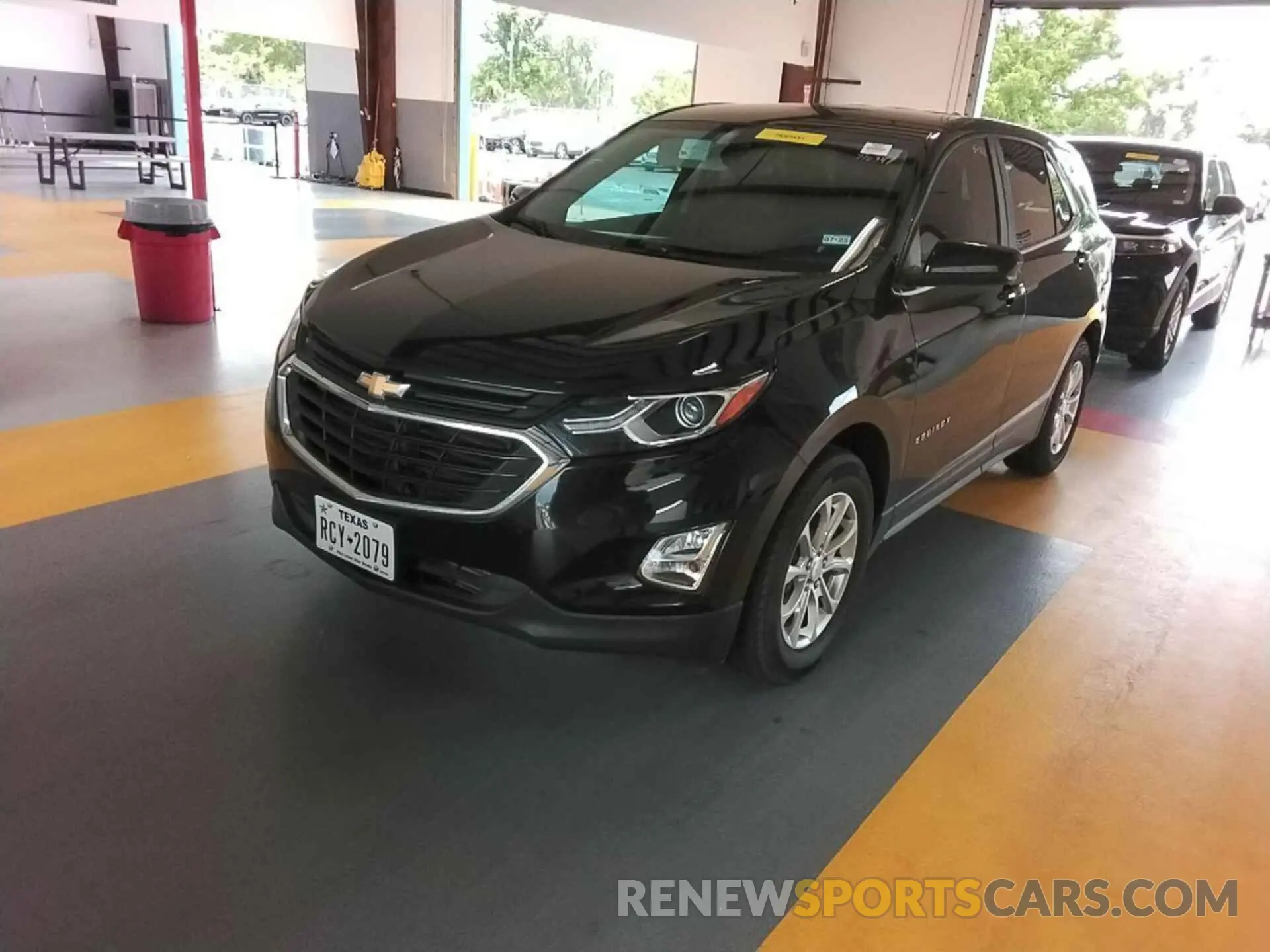 21 Photograph of a damaged car 3GNAXKEVXML398544 CHEVROLET EQUINOX 2021