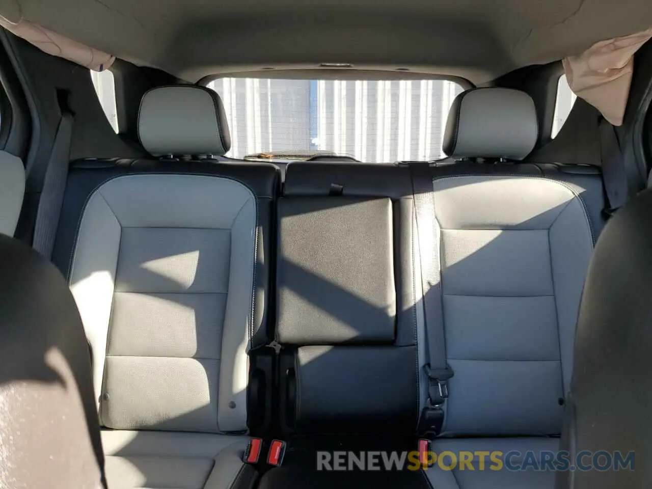 10 Photograph of a damaged car 3GNAXNEV4MS145582 CHEVROLET EQUINOX 2021