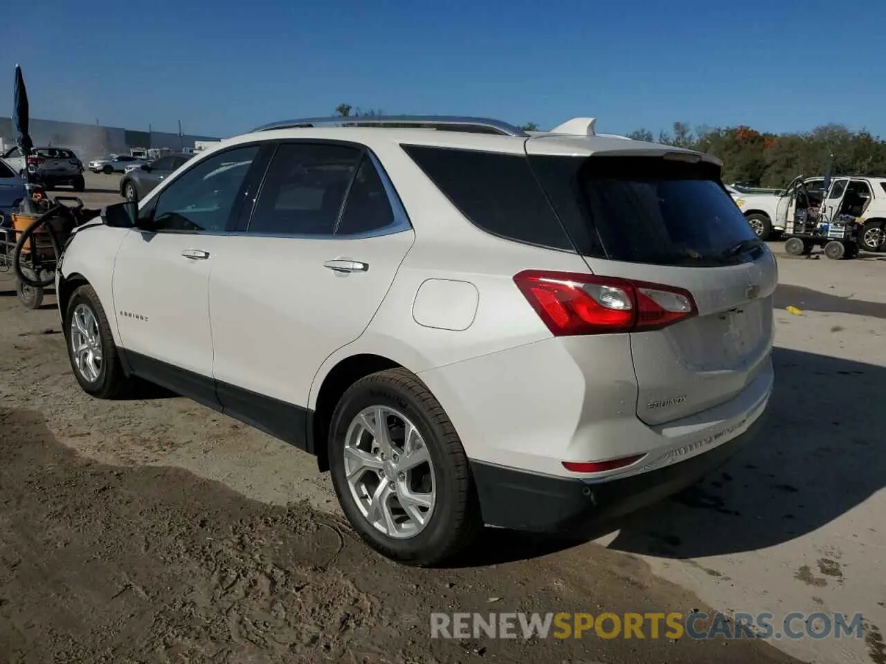 2 Photograph of a damaged car 3GNAXNEV4MS145582 CHEVROLET EQUINOX 2021