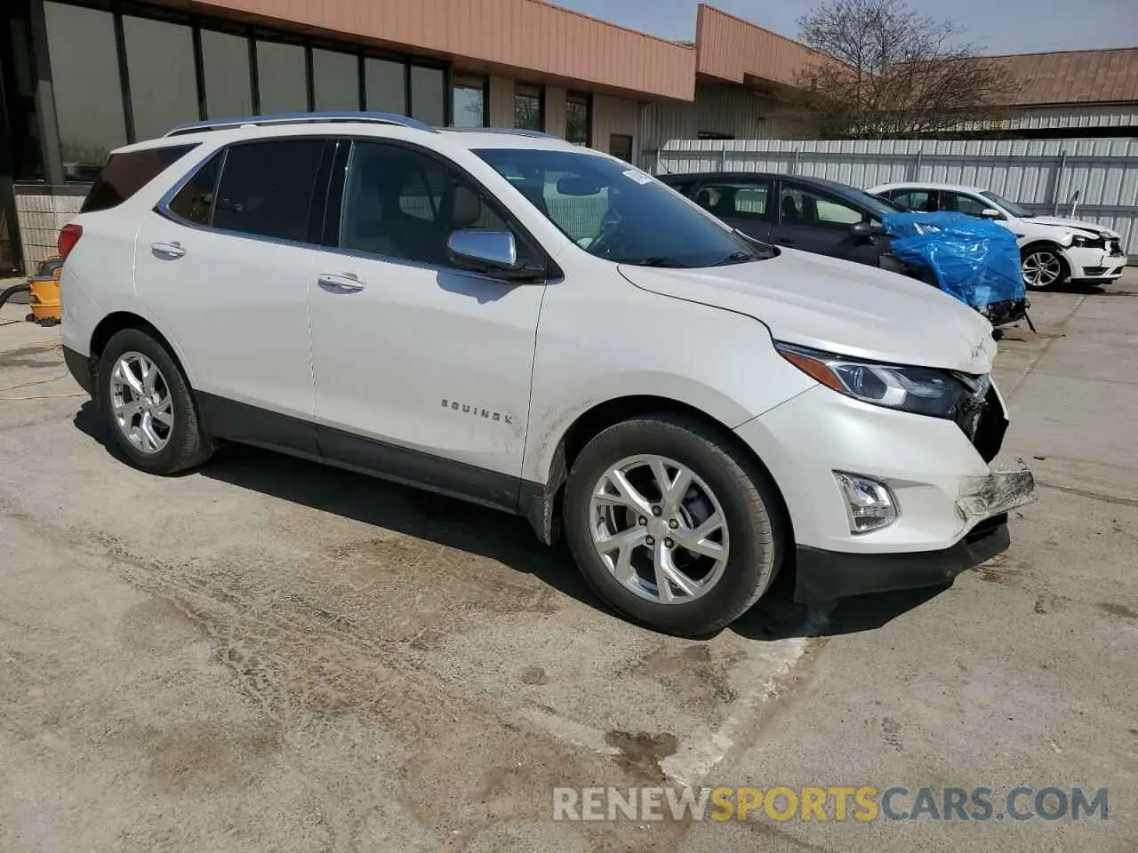 4 Photograph of a damaged car 3GNAXNEV6MS115077 CHEVROLET EQUINOX 2021