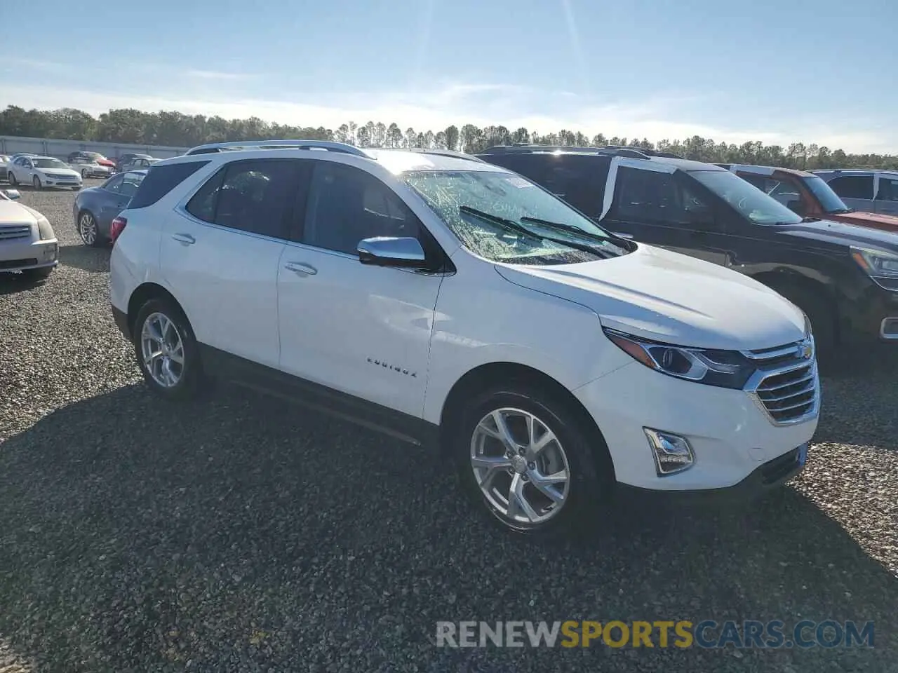 4 Photograph of a damaged car 3GNAXNEV7MS173523 CHEVROLET EQUINOX 2021
