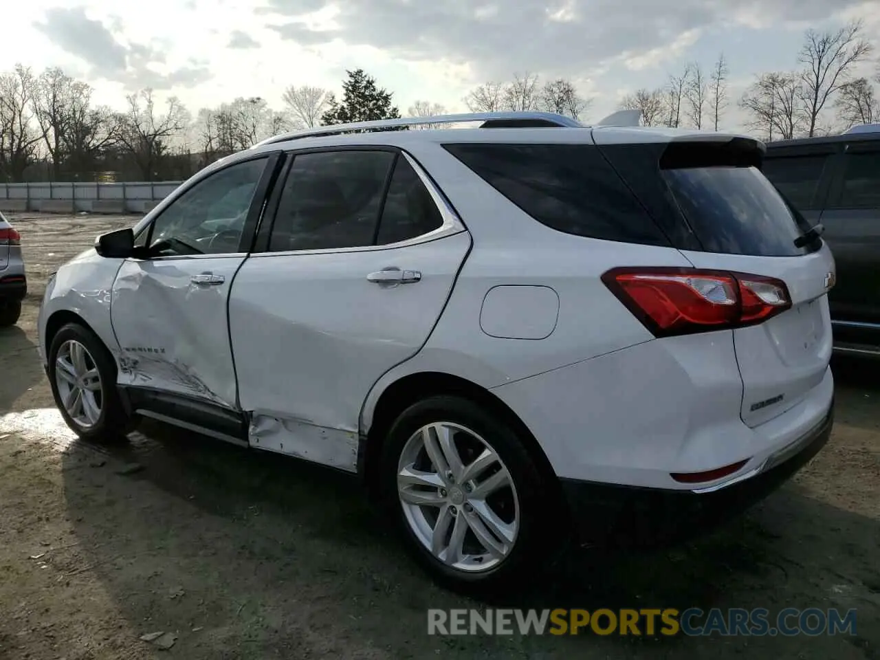2 Photograph of a damaged car 3GNAXNEV7MS182867 CHEVROLET EQUINOX 2021