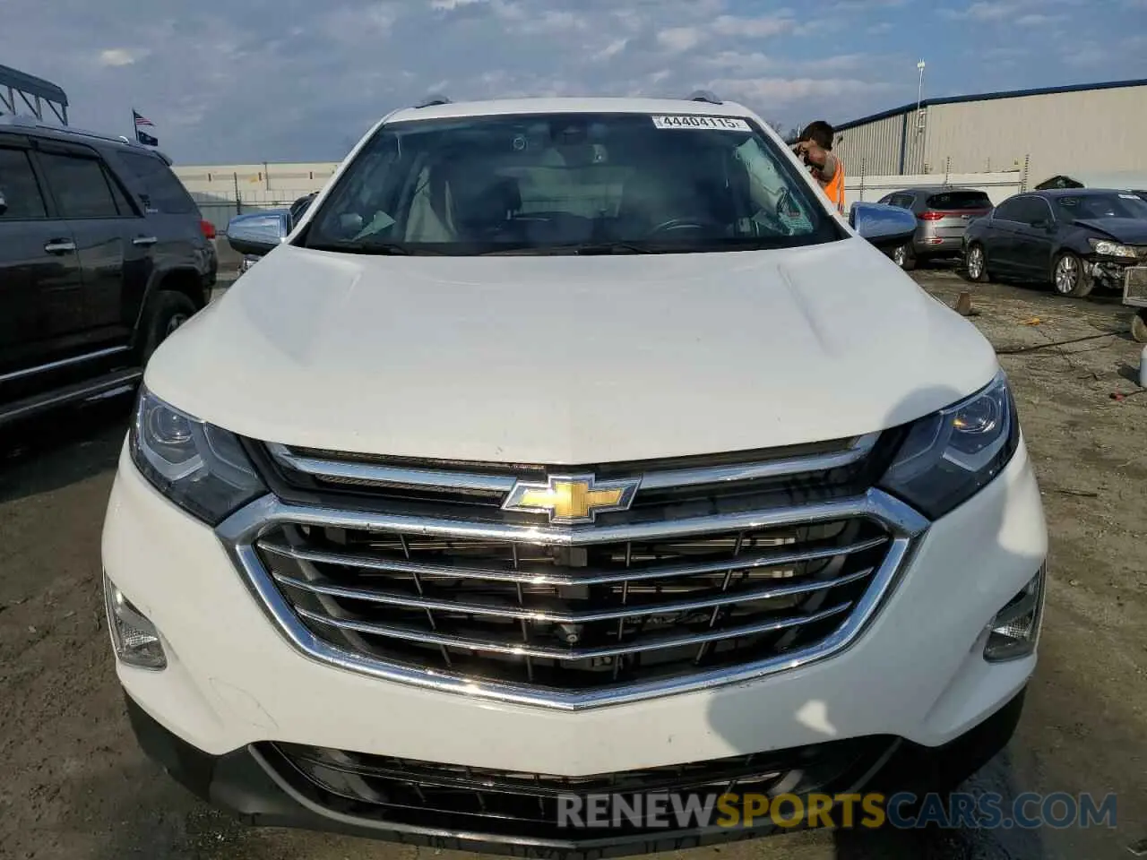 5 Photograph of a damaged car 3GNAXNEV7MS182867 CHEVROLET EQUINOX 2021