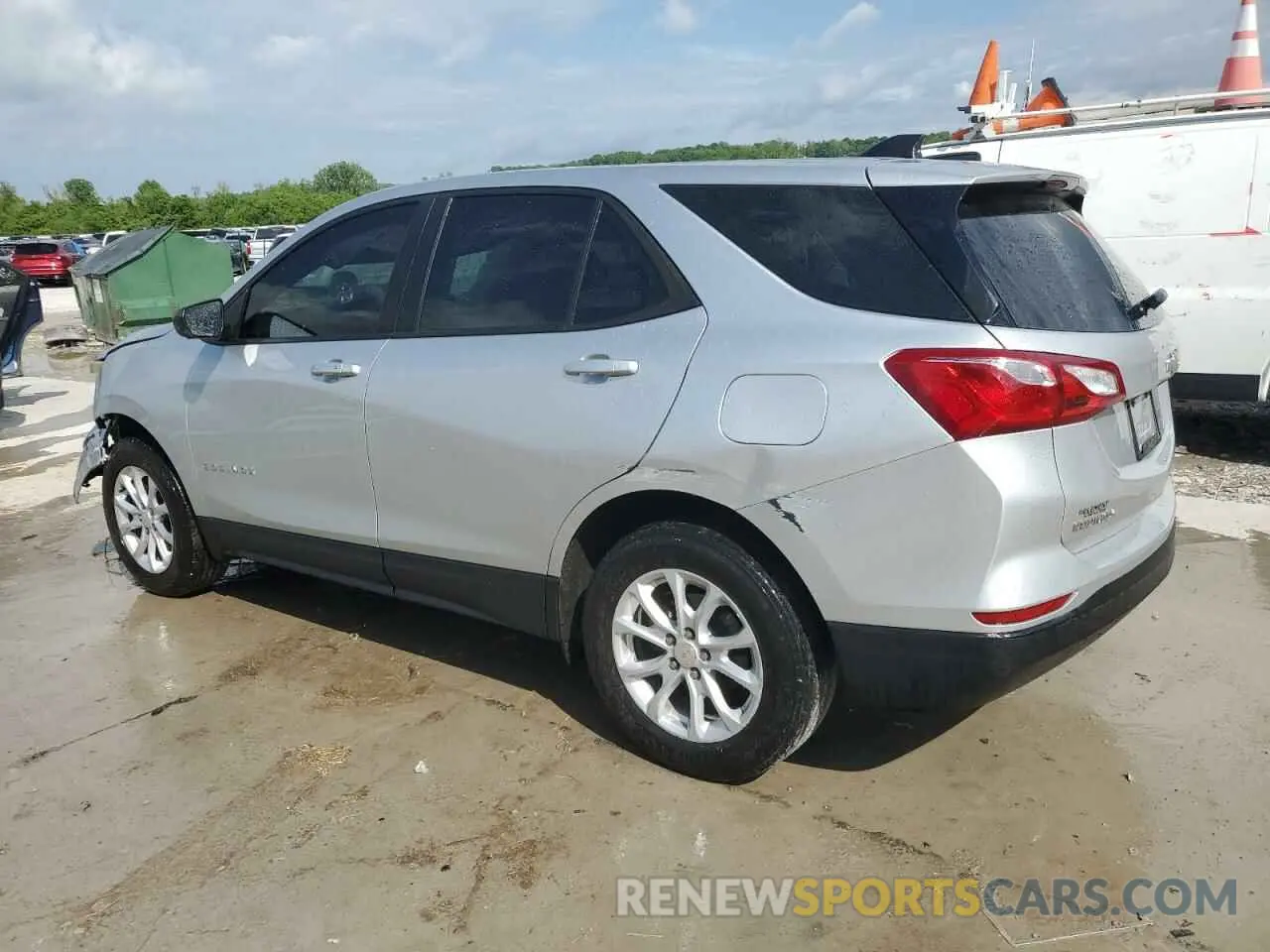 2 Photograph of a damaged car 3GNAXSEV0MS110973 CHEVROLET EQUINOX 2021