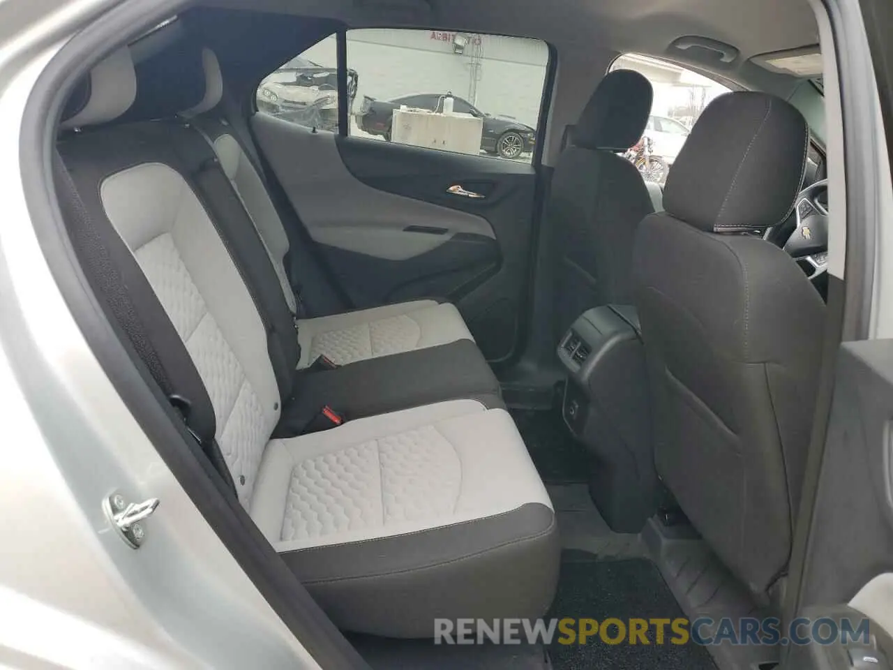 10 Photograph of a damaged car 3GNAXSEV3MS181715 CHEVROLET EQUINOX 2021