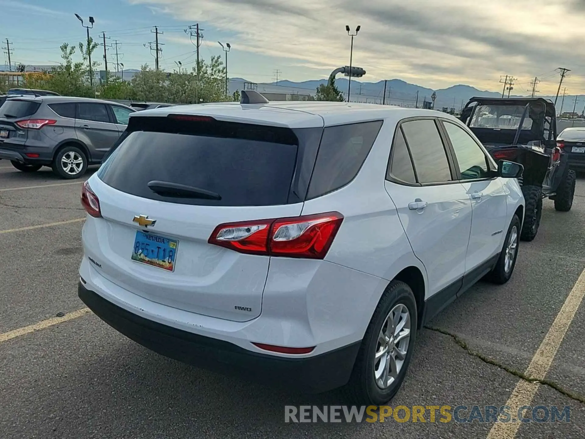 31 Photograph of a damaged car 3GNAXSEV5MS170327 CHEVROLET EQUINOX 2021
