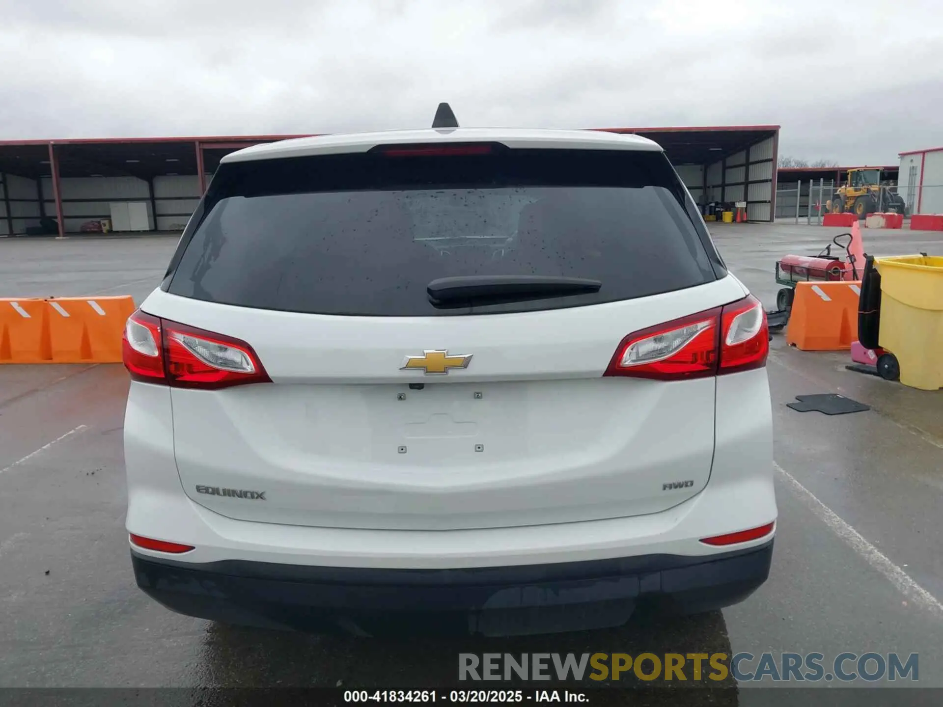 17 Photograph of a damaged car 3GNAXSEV9MS107344 CHEVROLET EQUINOX 2021