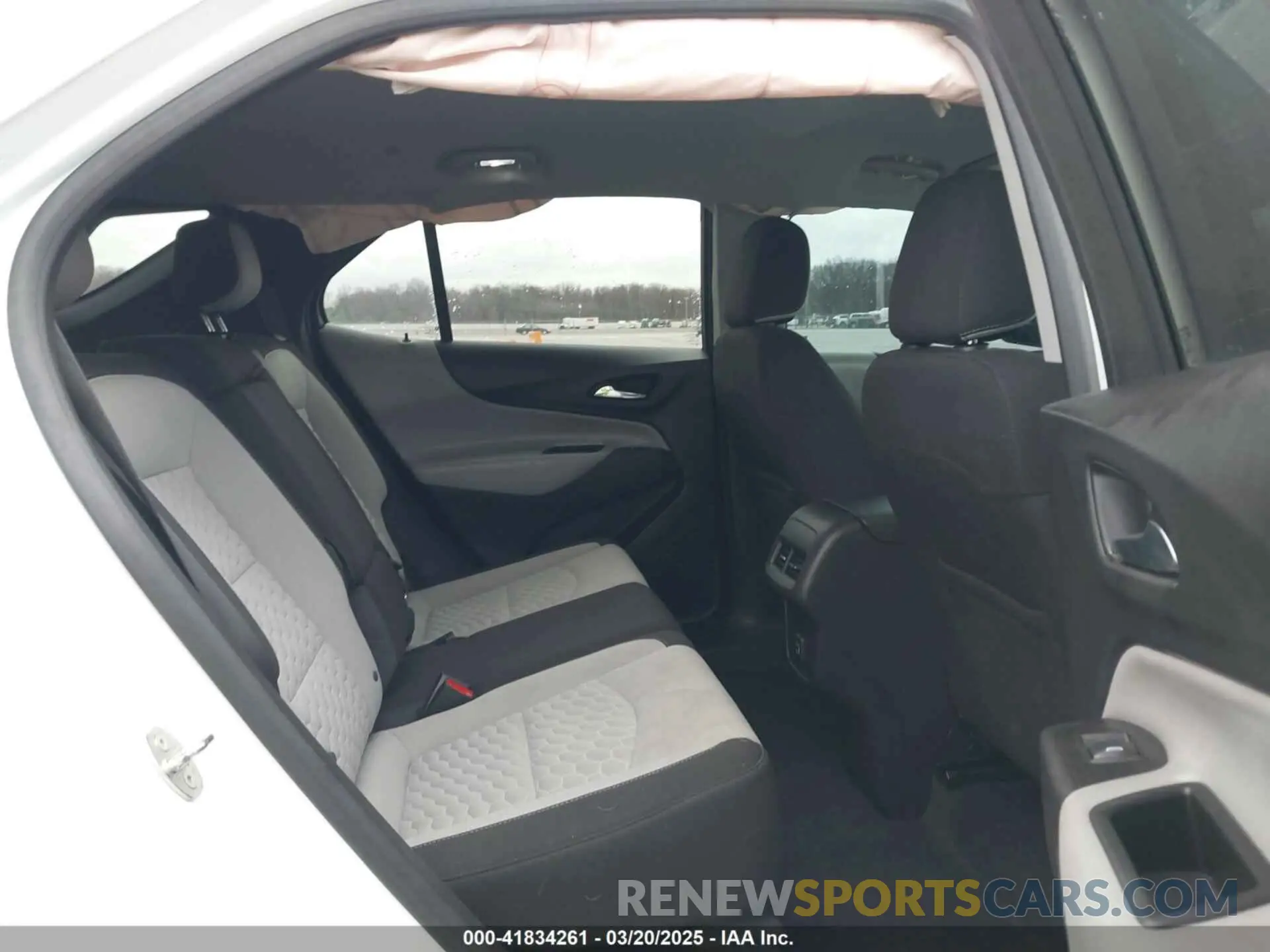 8 Photograph of a damaged car 3GNAXSEV9MS107344 CHEVROLET EQUINOX 2021