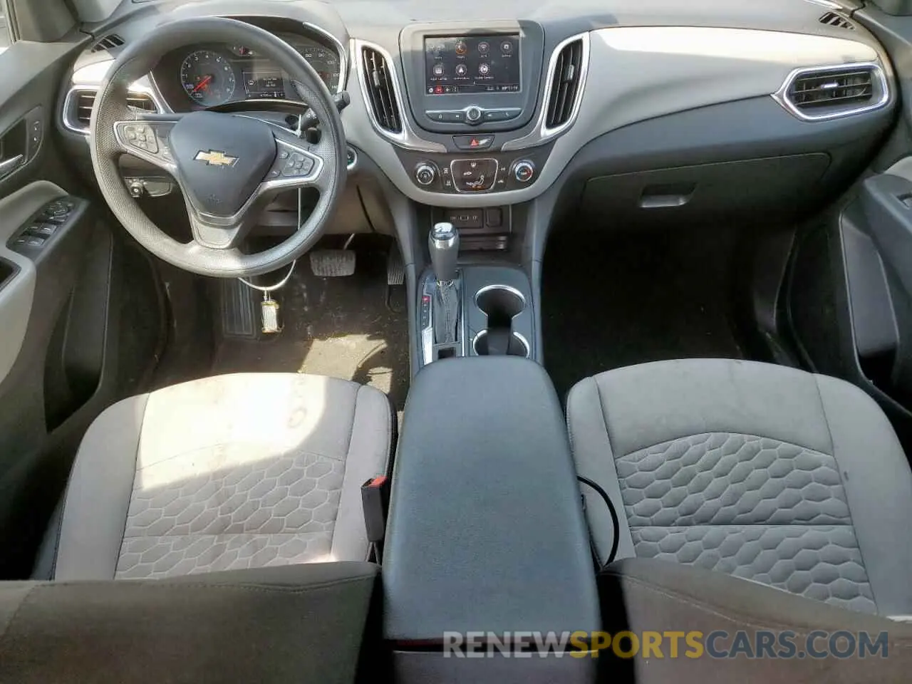 8 Photograph of a damaged car 3GNAXSEV9MS161632 CHEVROLET EQUINOX 2021