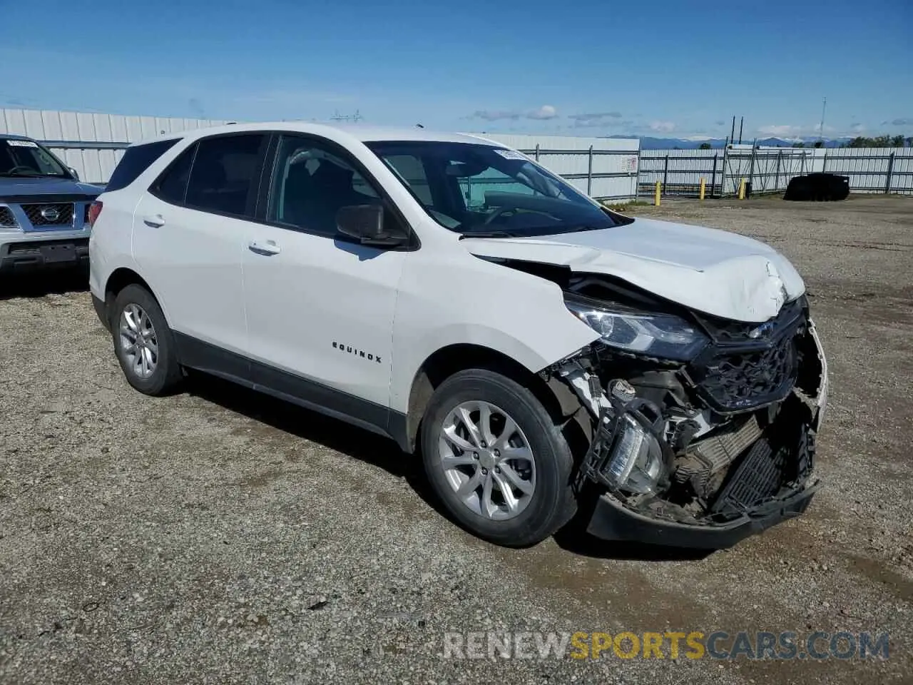 4 Photograph of a damaged car 3GNAXSEVXMS143818 CHEVROLET EQUINOX 2021
