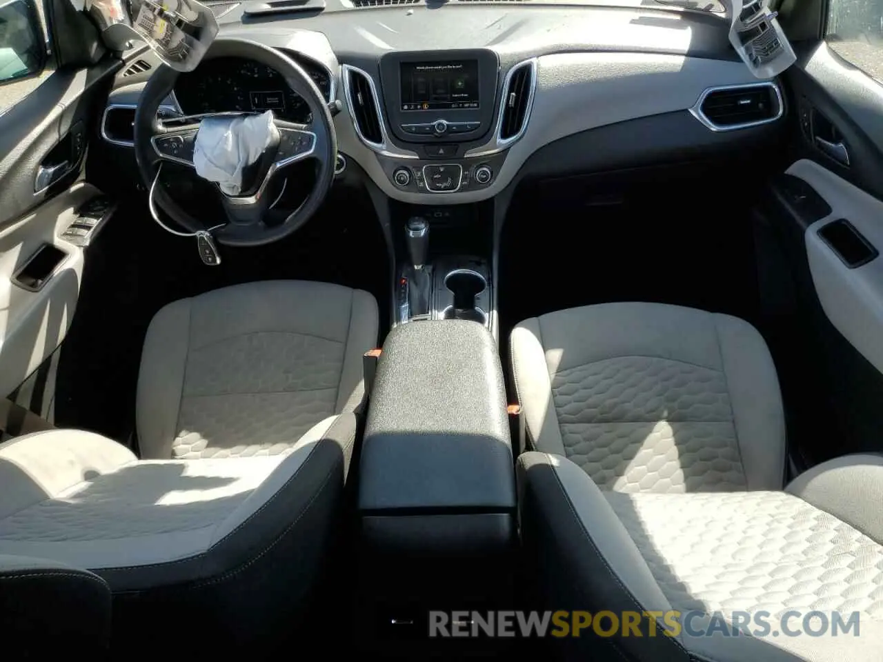 8 Photograph of a damaged car 3GNAXSEVXMS143818 CHEVROLET EQUINOX 2021