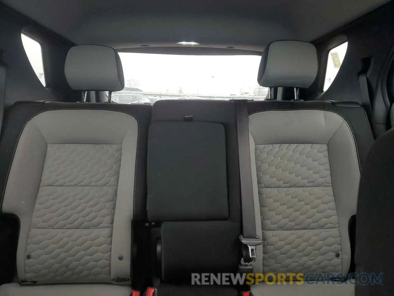 10 Photograph of a damaged car 3GNAXSEVXMS163731 CHEVROLET EQUINOX 2021