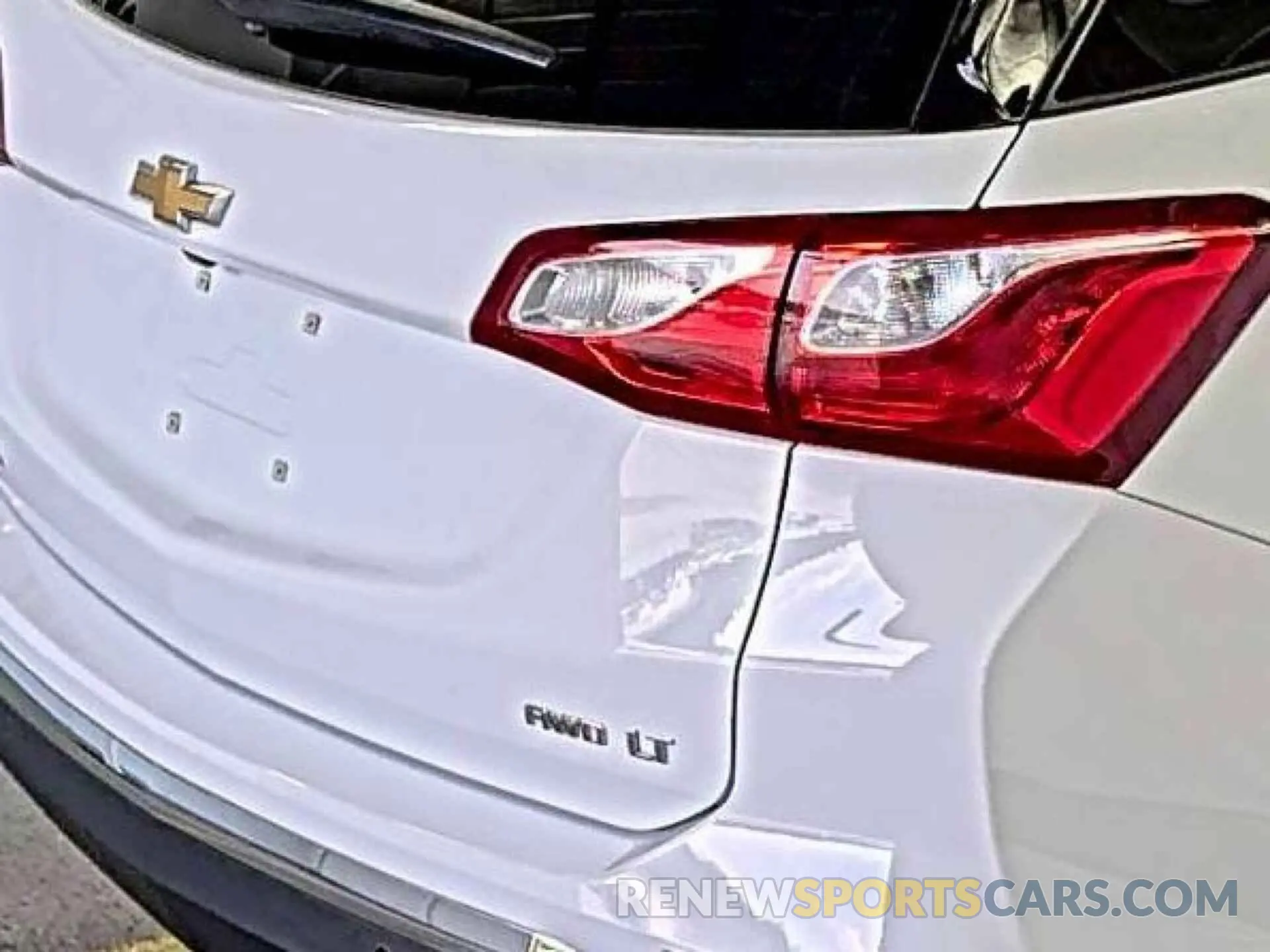 31 Photograph of a damaged car 3GNAXTEV1MS103794 CHEVROLET EQUINOX 2021