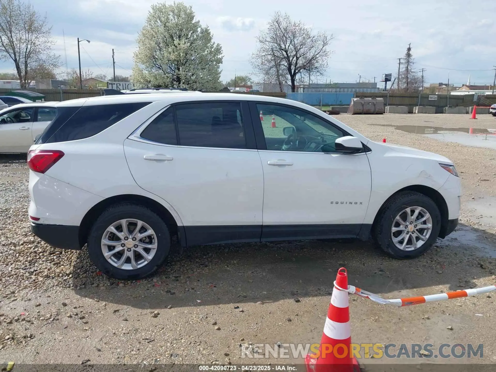 13 Photograph of a damaged car 3GNAXTEV2MS119115 CHEVROLET EQUINOX 2021
