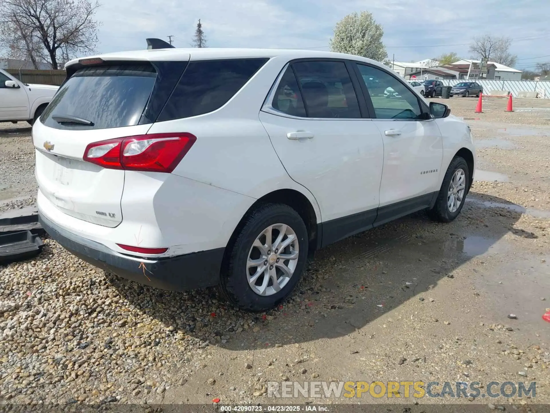 4 Photograph of a damaged car 3GNAXTEV2MS119115 CHEVROLET EQUINOX 2021
