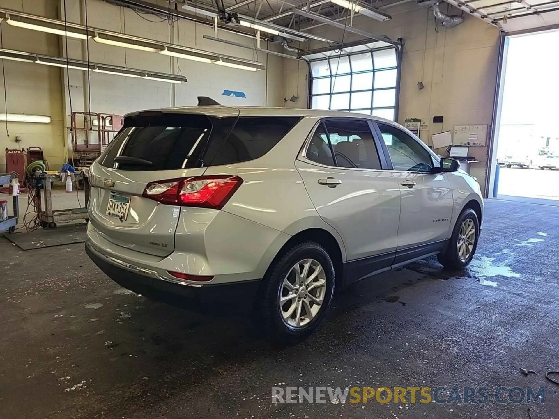 39 Photograph of a damaged car 3GNAXTEV2MS147822 CHEVROLET EQUINOX 2021