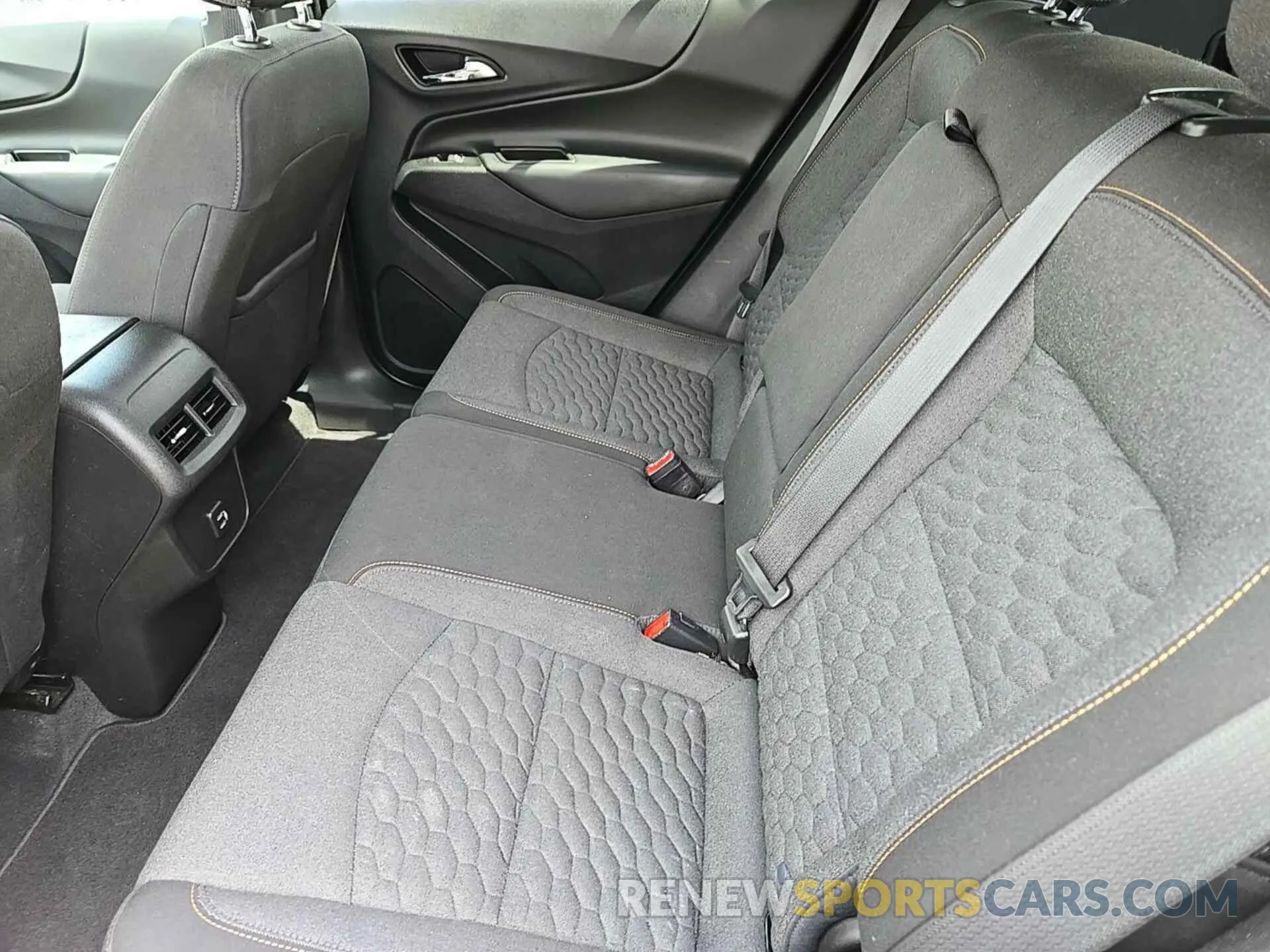 9 Photograph of a damaged car 3GNAXTEV3MS148056 CHEVROLET EQUINOX 2021