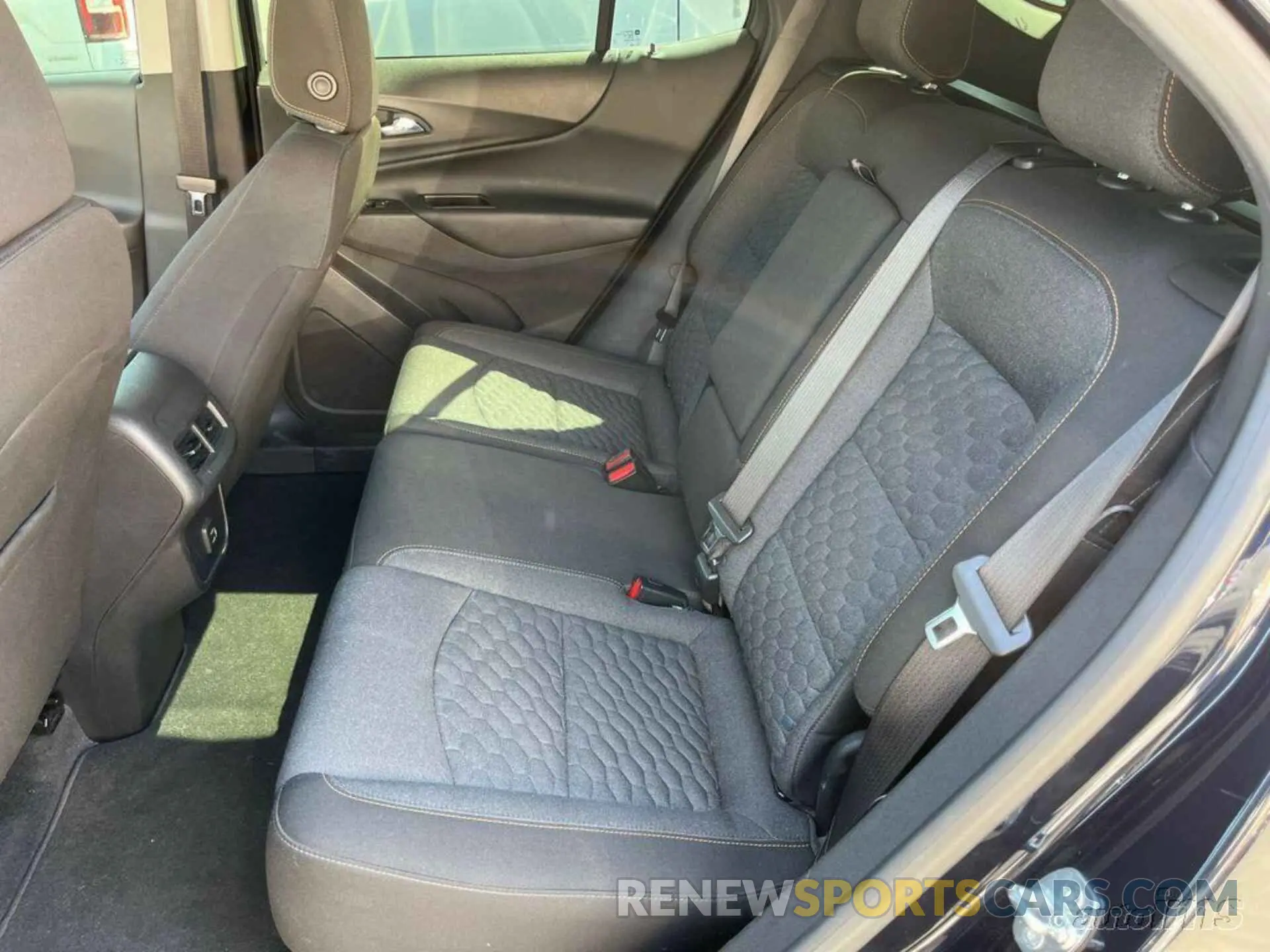 8 Photograph of a damaged car 3GNAXTEV5MS104530 CHEVROLET EQUINOX 2021