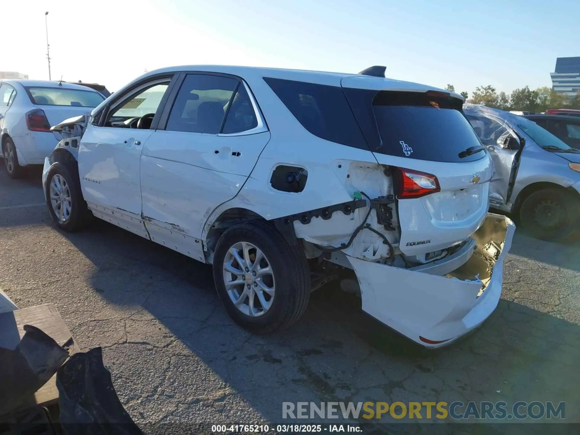 3 Photograph of a damaged car 3GNAXTEV6MS131946 CHEVROLET EQUINOX 2021