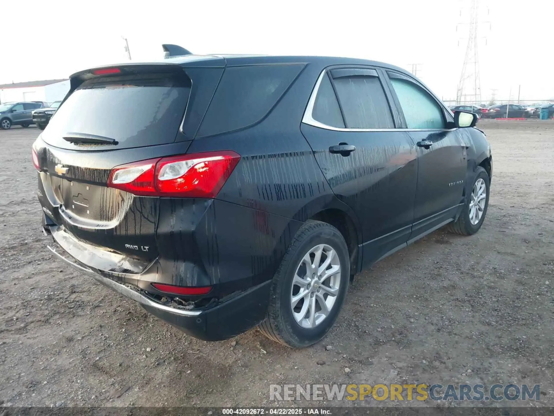 4 Photograph of a damaged car 3GNAXTEV8MS113450 CHEVROLET EQUINOX 2021
