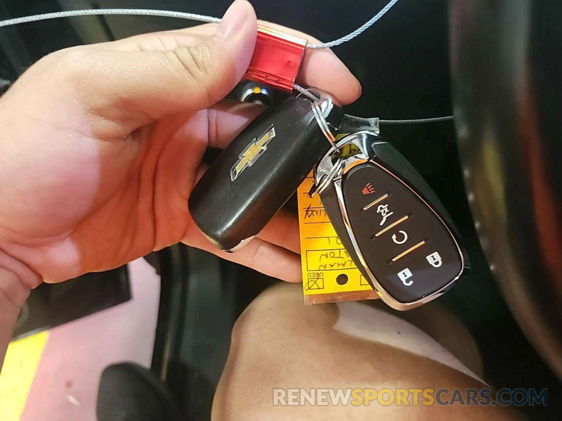 28 Photograph of a damaged car 3GNAXTEVXML379353 CHEVROLET EQUINOX 2021