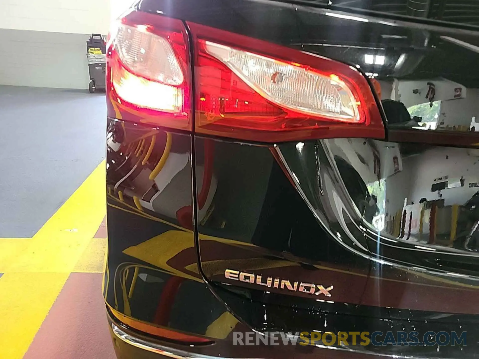 30 Photograph of a damaged car 3GNAXTEVXML379353 CHEVROLET EQUINOX 2021