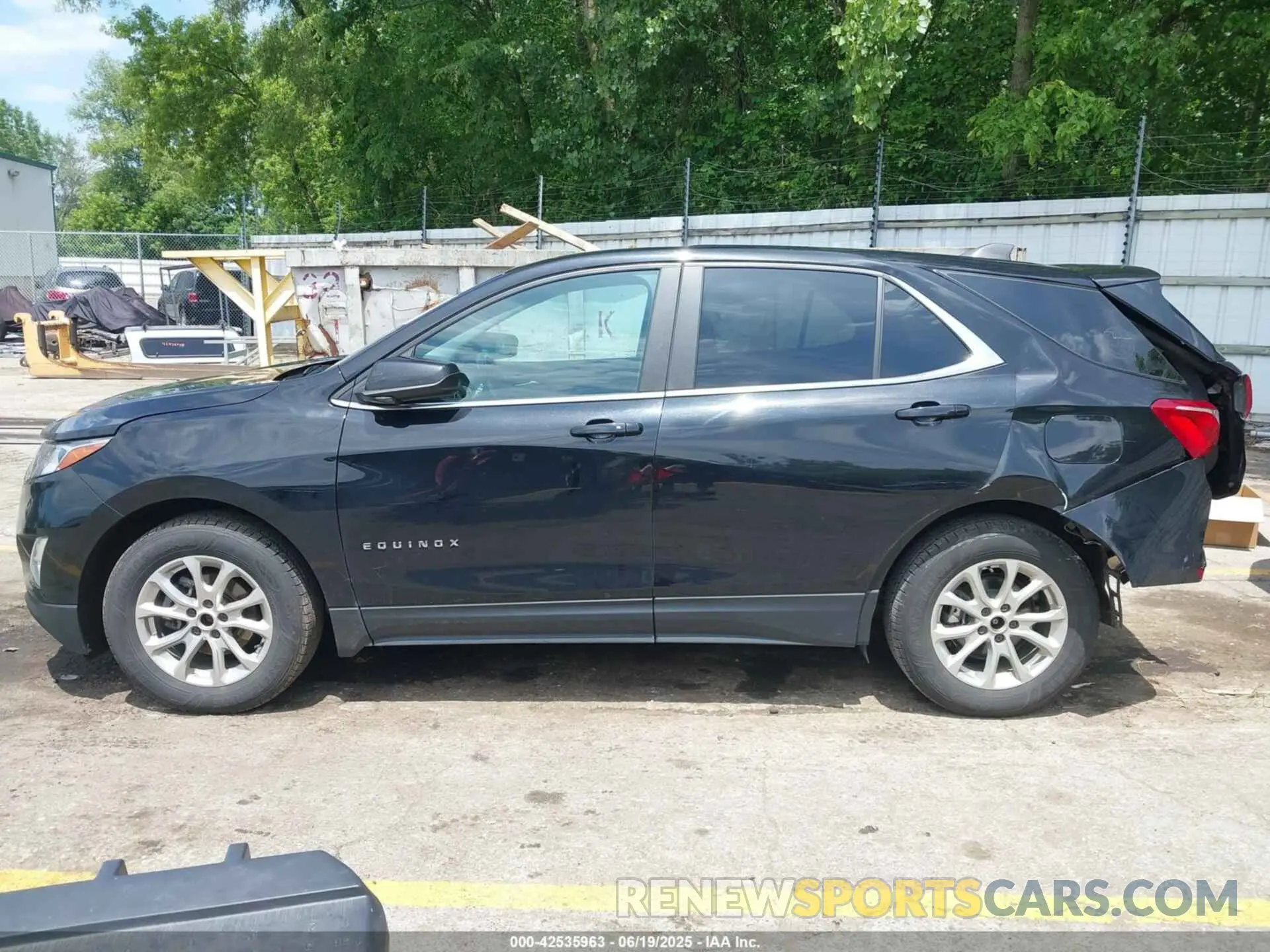15 Photograph of a damaged car 3GNAXTEVXML388070 CHEVROLET EQUINOX 2021